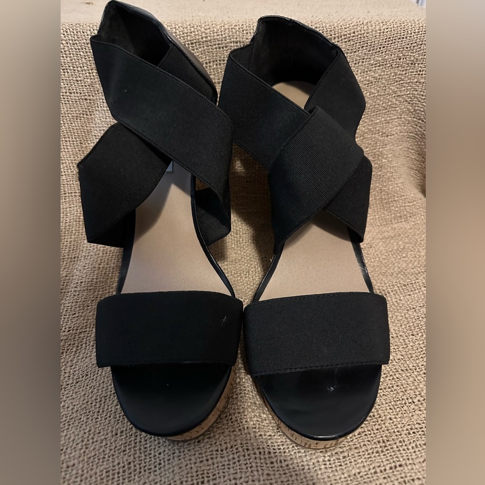 GENTLY LOVED Platform wedge sandal with criss cross stretch straps